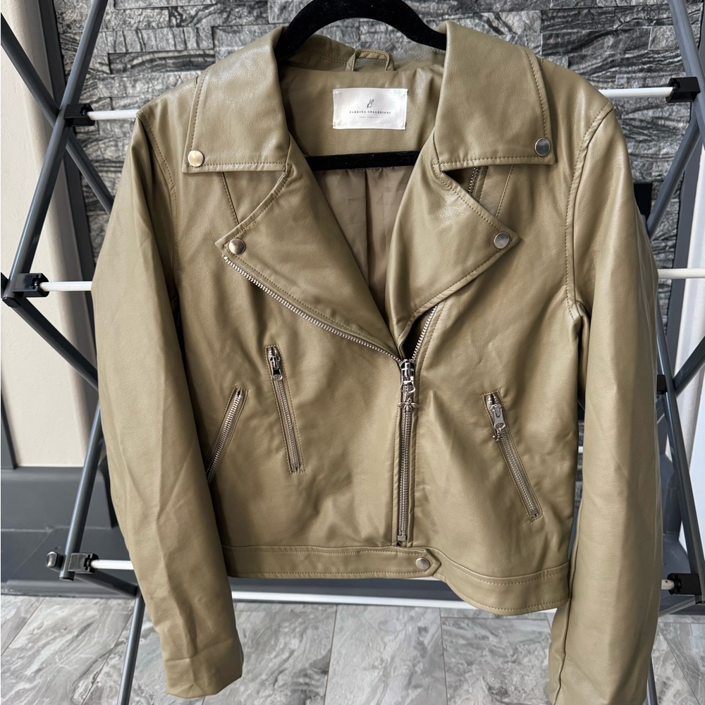Women's Tan Leather Jacket